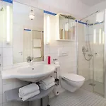 Kaiservillen - Mit 2 Schlafzimmer Und Terrasse Dr2 *