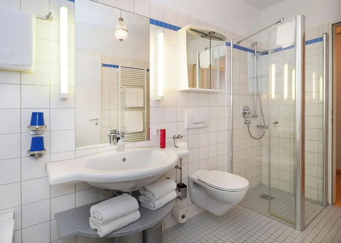Kaiservillen - Mit 2 Schlafzimmer Und Terrasse Dr2 *